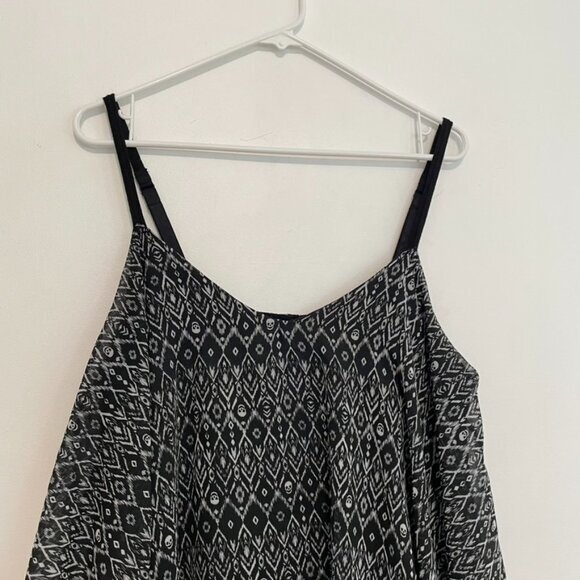 TORRID 3 Plus Size Skull Ikat Print Double Layered Cami Black Cream Tank Top 3X - Picture 4 of 16